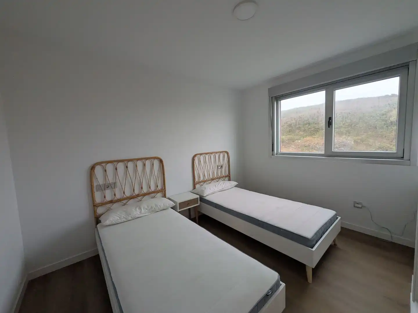 Bedroom of Apartments for rent in Malpica de Bergantiños, A Coruña