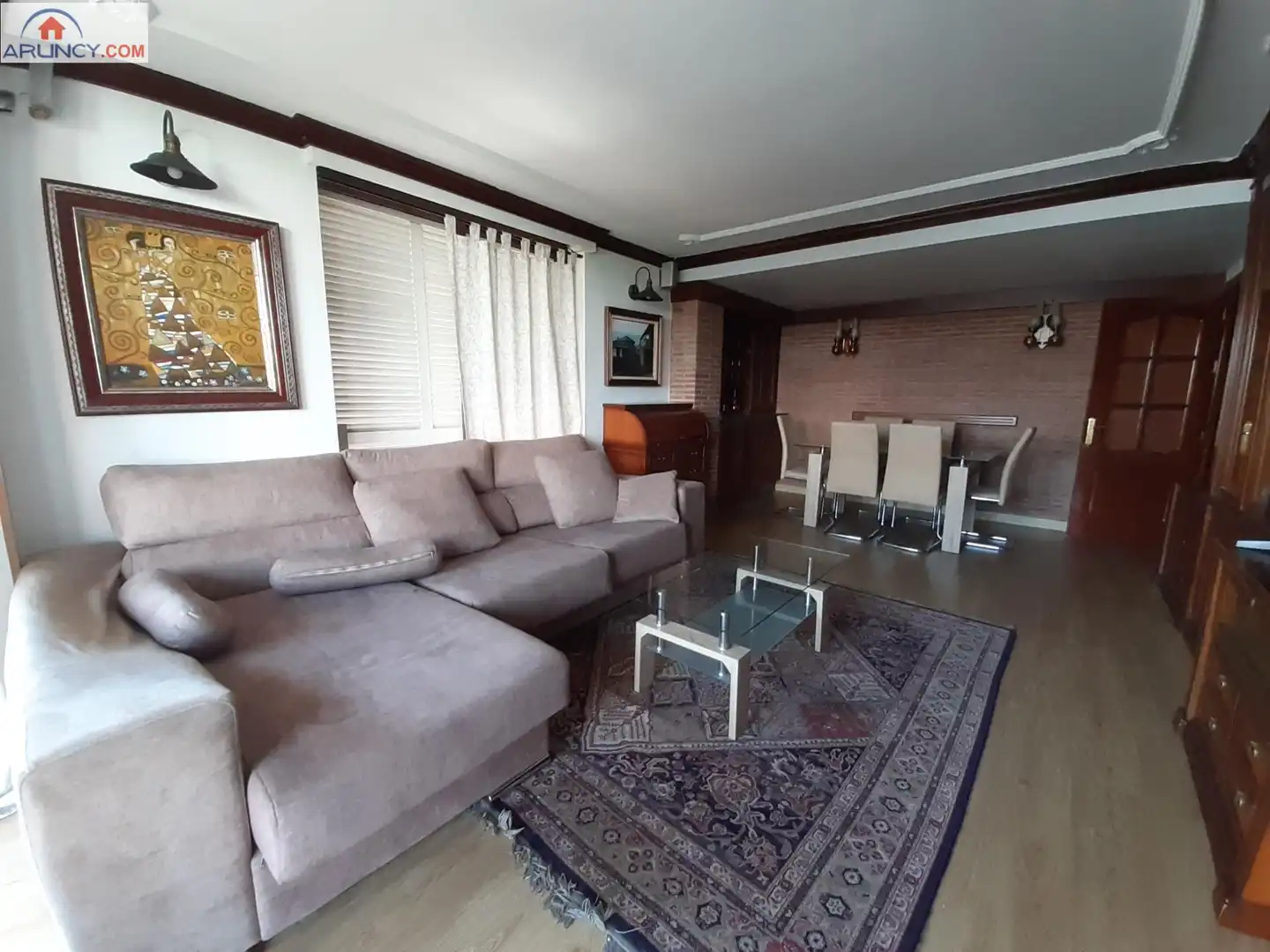 Wohnzimmer von Wohnung zur Miete in Sevilla mit Klimaanlage, Privatgarten und Parkett