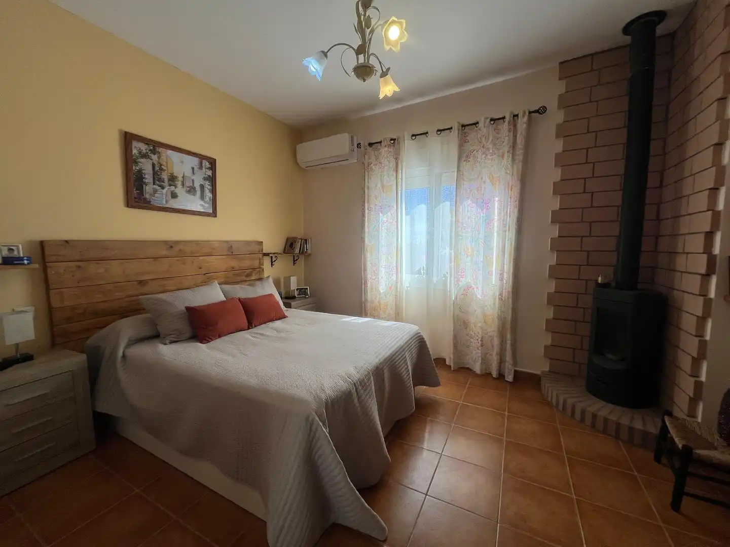 Schlafzimmer von Einfamilien-Reihenhaus zum Verkauf in Las Labores   mit Klimaanlage, Heizung und Privatgarten