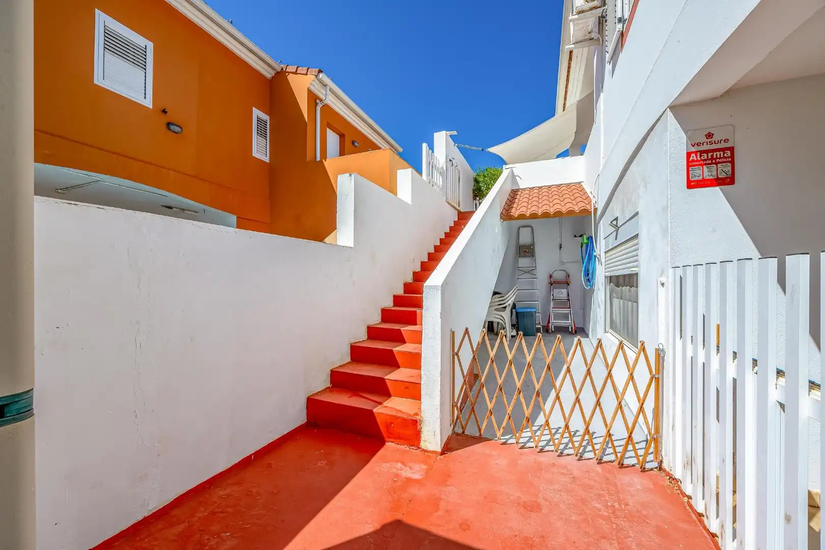 Außenansicht von Haus oder Chalet zum Verkauf in Valsequillo de Gran Canaria mit Klimaanlage, Heizung und Privatgarten