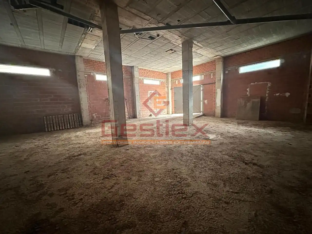 Local comercial en venda a Almendralejo, imagen 4