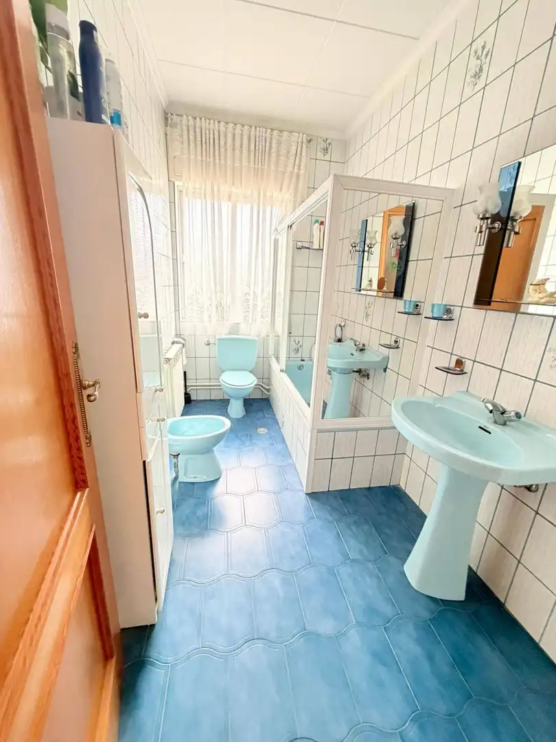 Bathroom of Houses for sale in La Guardia  with Heating, Furnished and Alarm