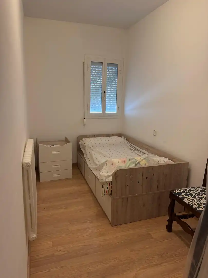 Bedroom of Attic for rent in Lleida  with Air Conditioner, Terrace and Furnished