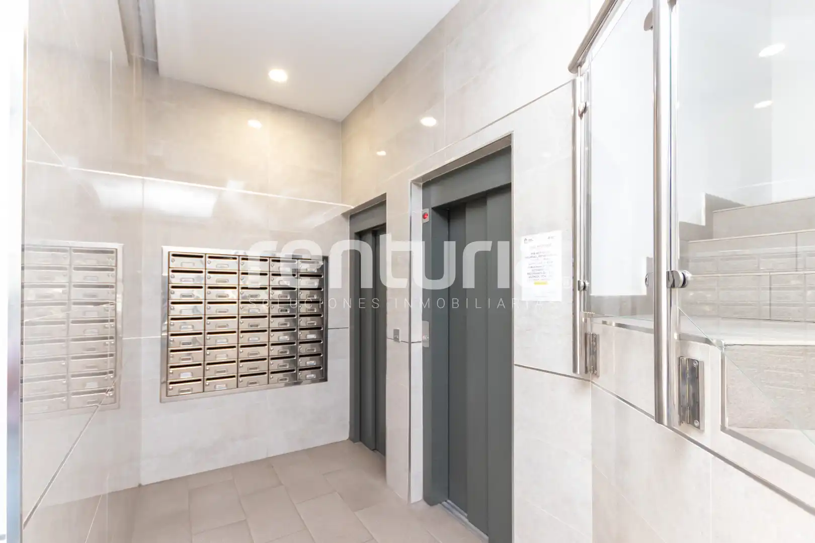 Parking of Flat for sale in Valencia  with Air Conditioner, Heating and Terrace