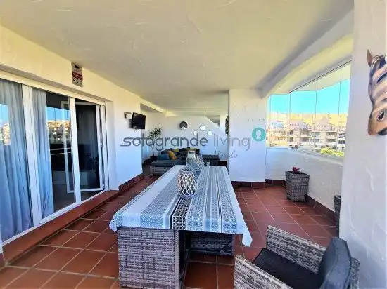 Apartment with pool for sale in La Duquesa, imagen 6