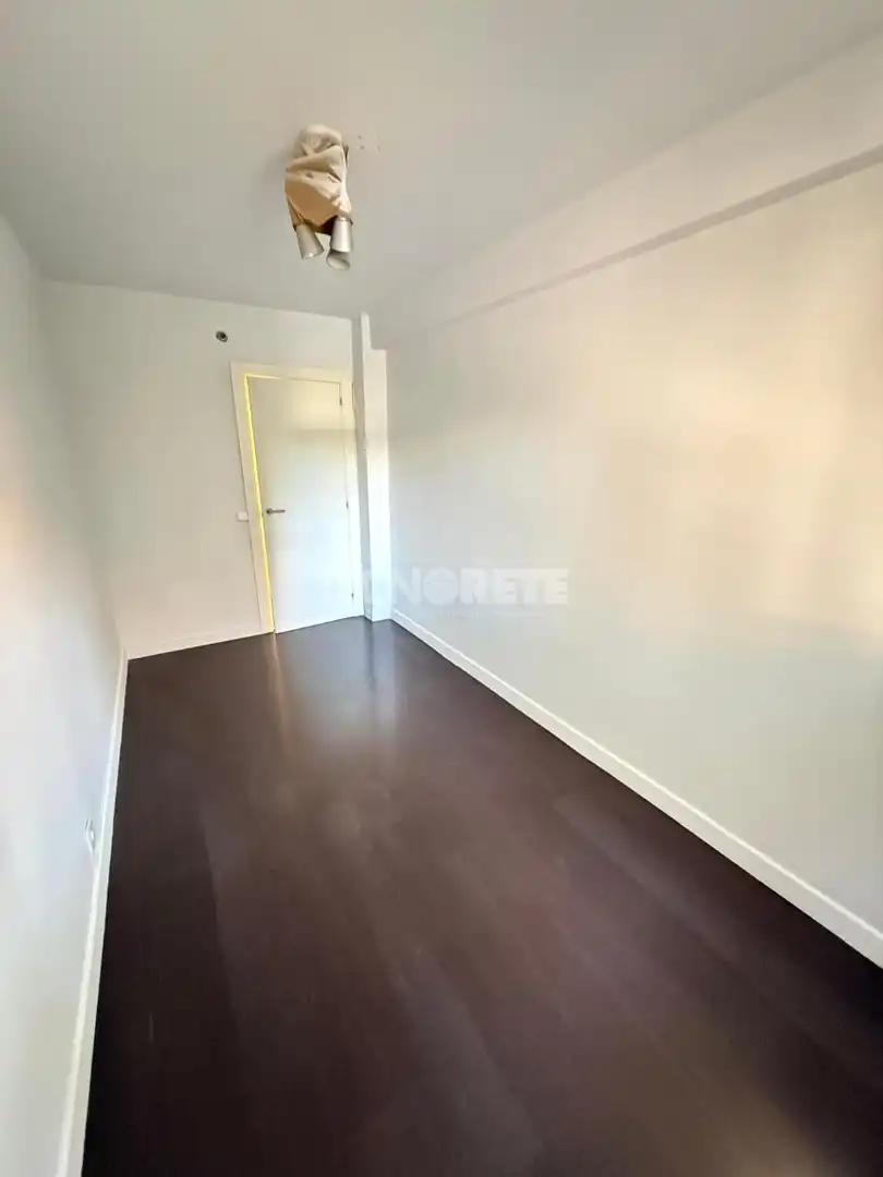 Habitación de Piso en venta en Madrid con Aire acondicionado, Calefacción y Terraza