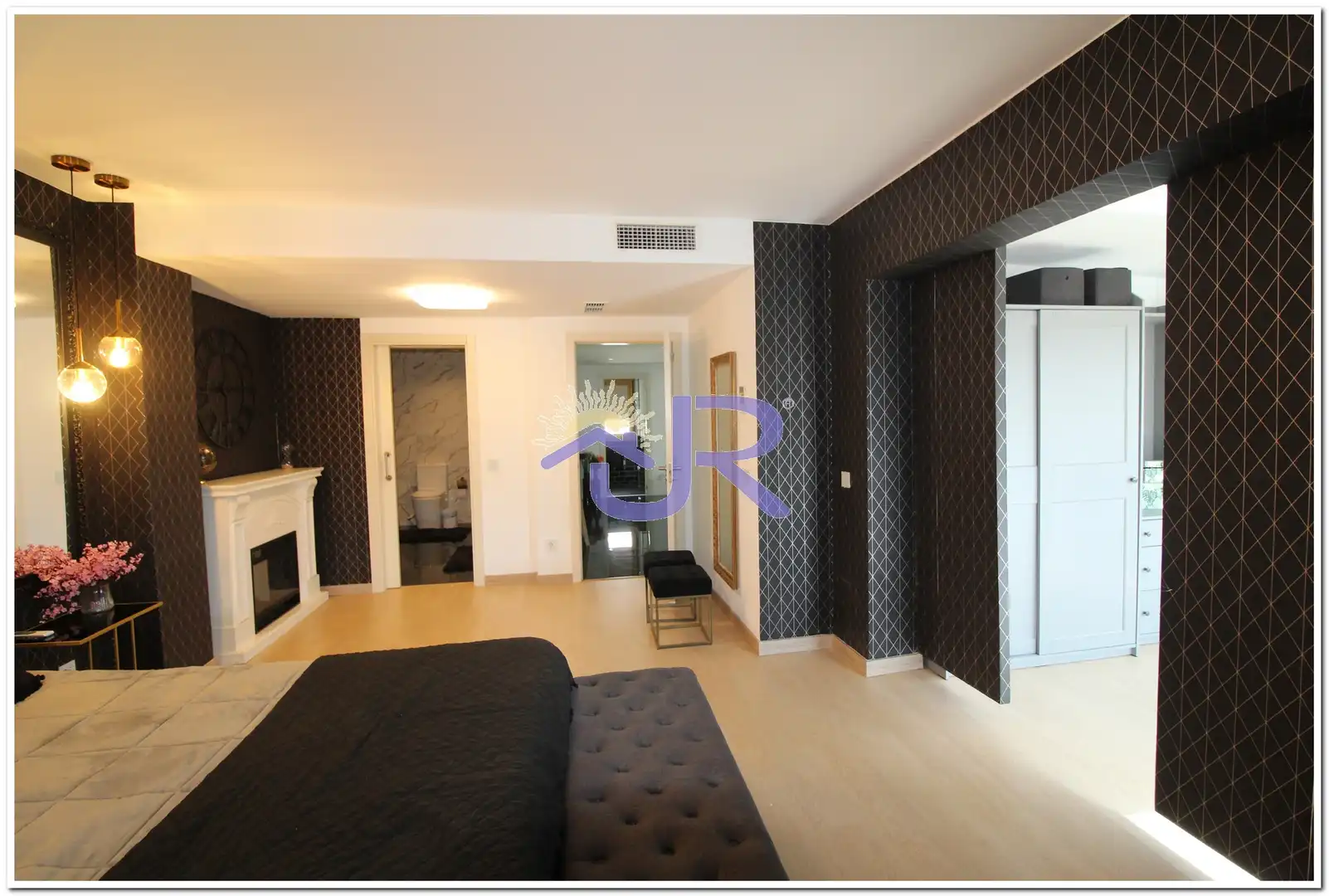 Bedroom of Houses for sale in Paracuellos de Jarama  with Air Conditioner, Private garden and Swimming Pool