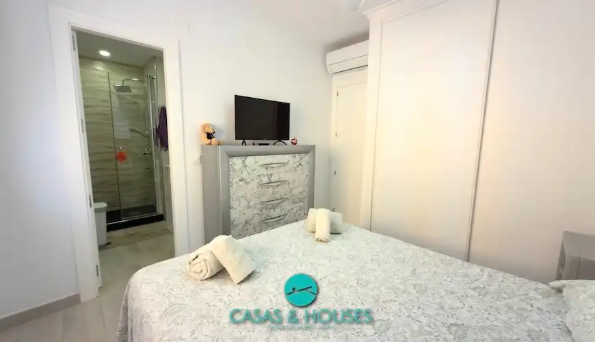 Bedroom of Apartments for sale in La Manga del Mar Menor  with Air Conditioner, Heating and Terrace
