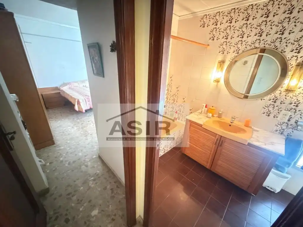 Baño de Piso en venta en Carcaixent con Aire acondicionado