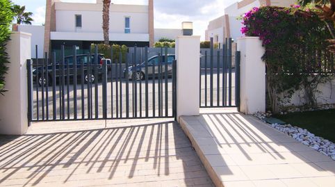 Villa en Algorfa de 3 dormitorios 2 baños Descubre tu hogar ideal en La Finca Golf and Spa Resort!