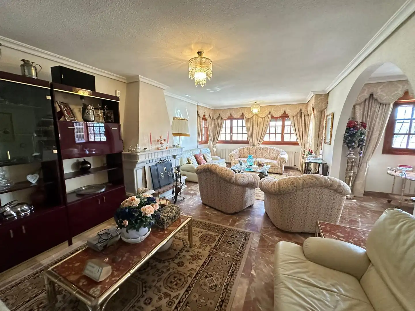 Sala d'estar de Casa o xalet en venda en Alicante / Alacant amb Jardí privat, Terrassa i Traster
