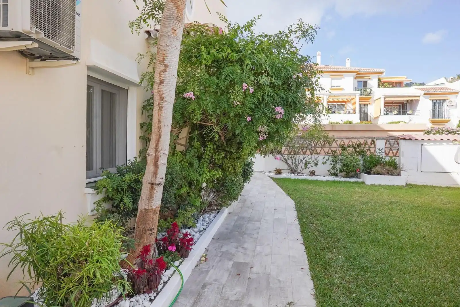 Casa a schiera con terrazza in vendita a Benalmádena pueblo, imagen 22