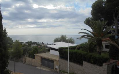 Außenansicht von Wohnungen zum verkauf in Oropesa del Mar / Orpesa mit Klimaanlage und Terrasse