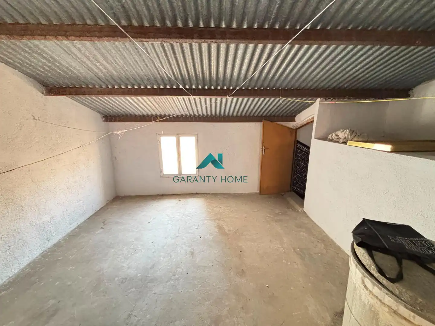 Houses for sale in Jamilena  with Air Conditioner, Terrace and Balcony