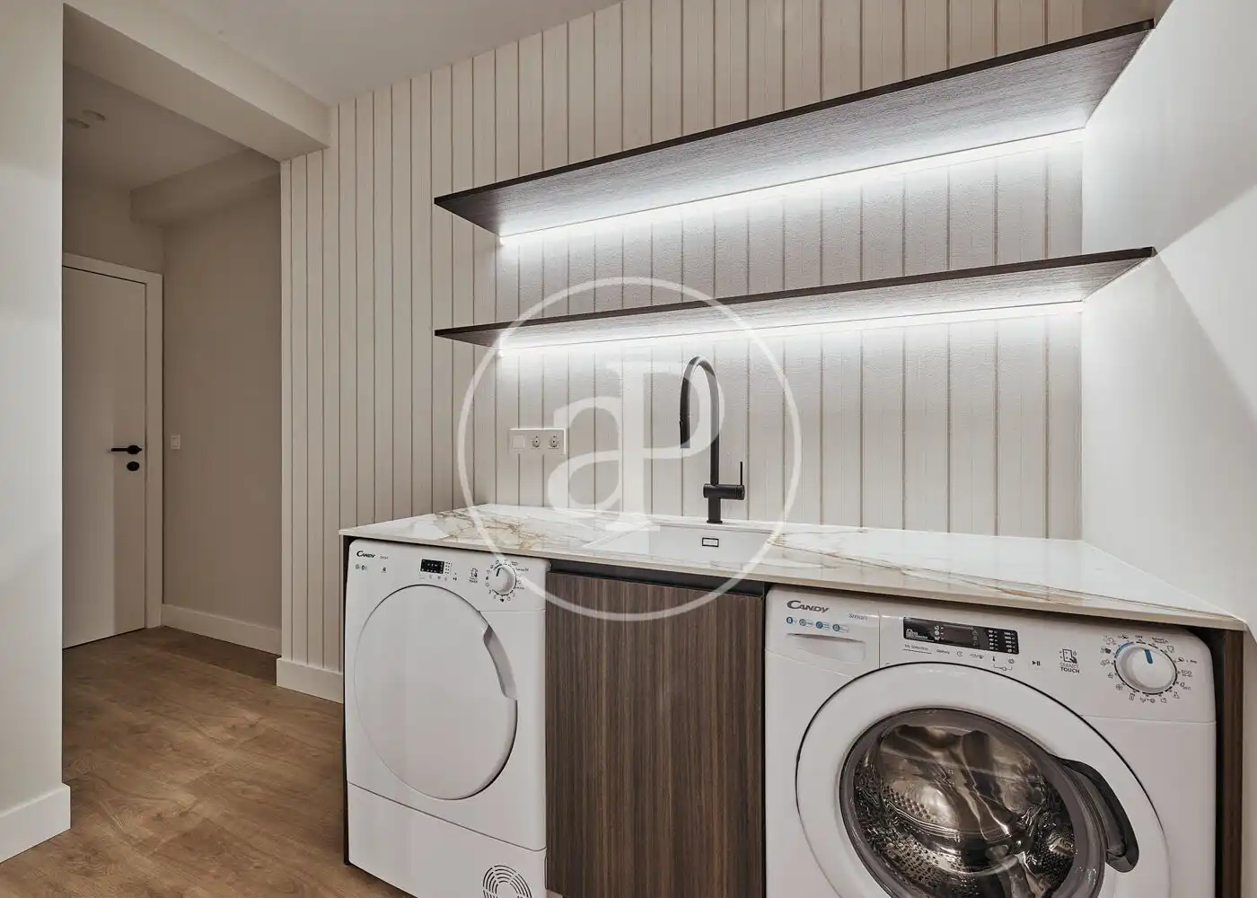 Piso en venta en Madrid con Aire acondicionado, Calefacción y Terraza
