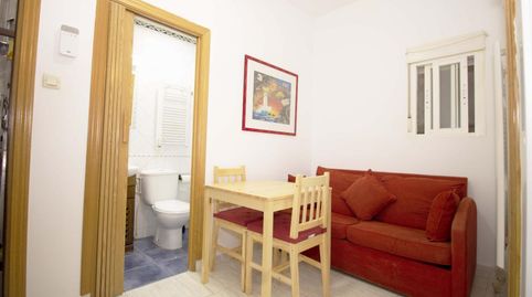 Foto 4 de Apartamento de alquiler en Universidad - Malasaña, Madrid Capital