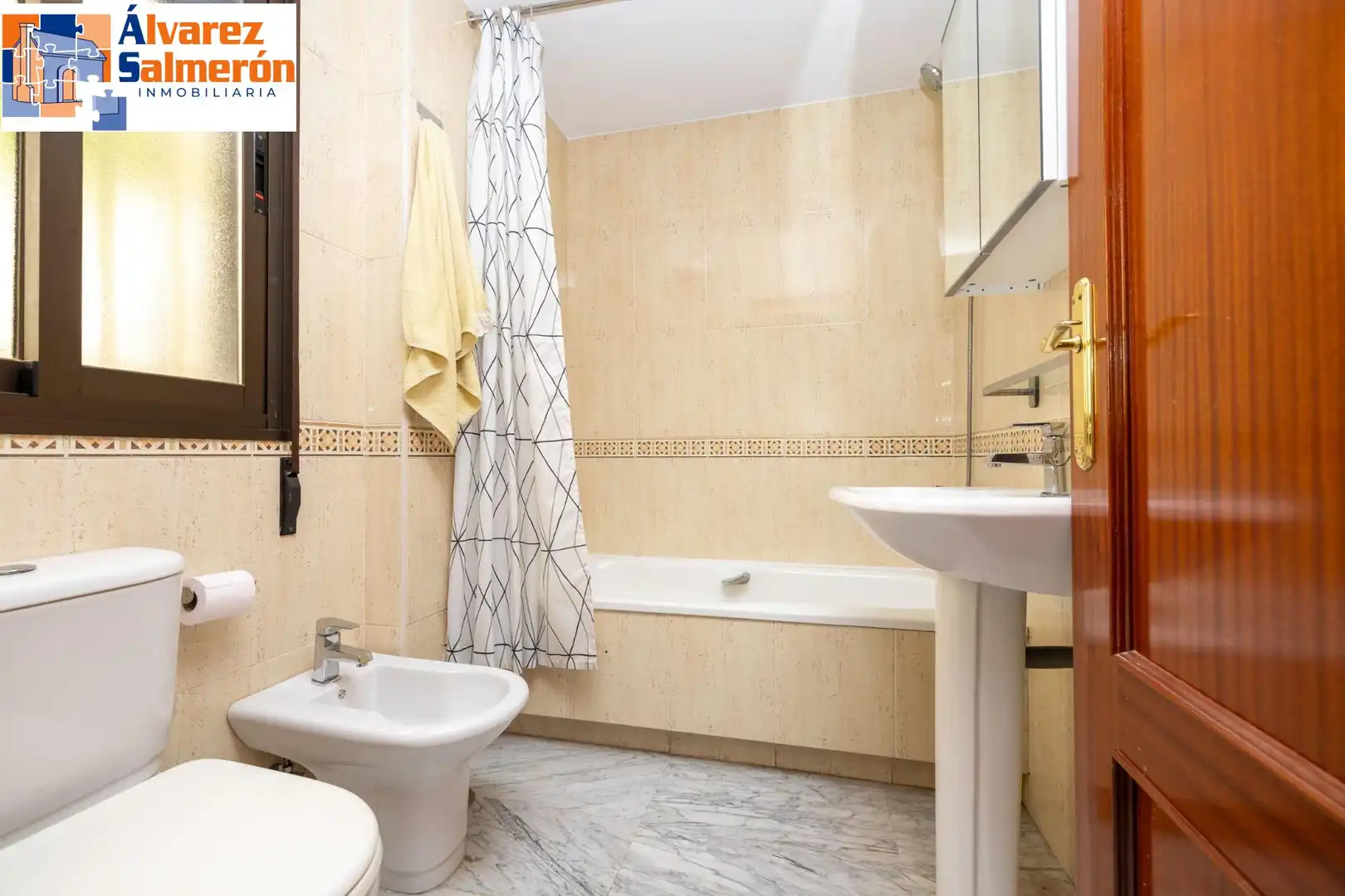 Baño de Piso en venta en Granada