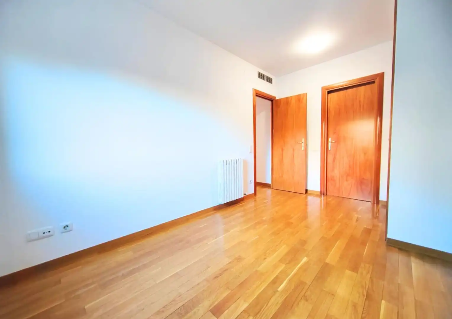 Dormitori de Pis en venda en Sabadell amb Parquet i Terrassa