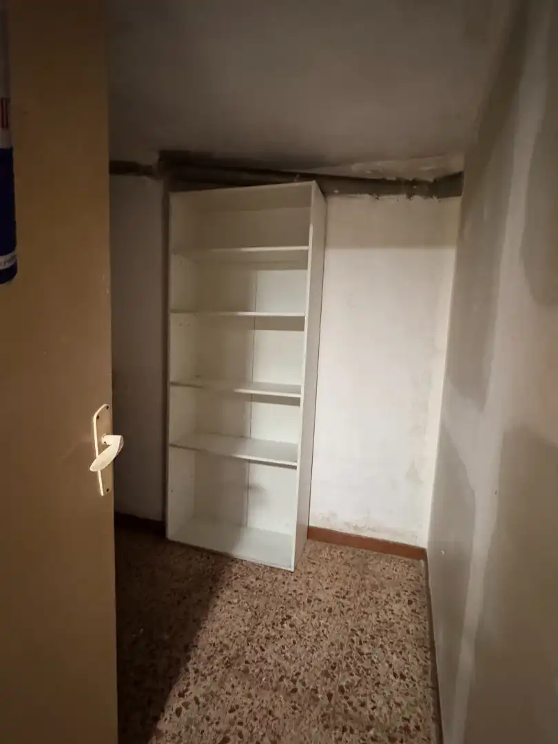 Dormitori de Local en venda en Murcia amb Aire condicionat