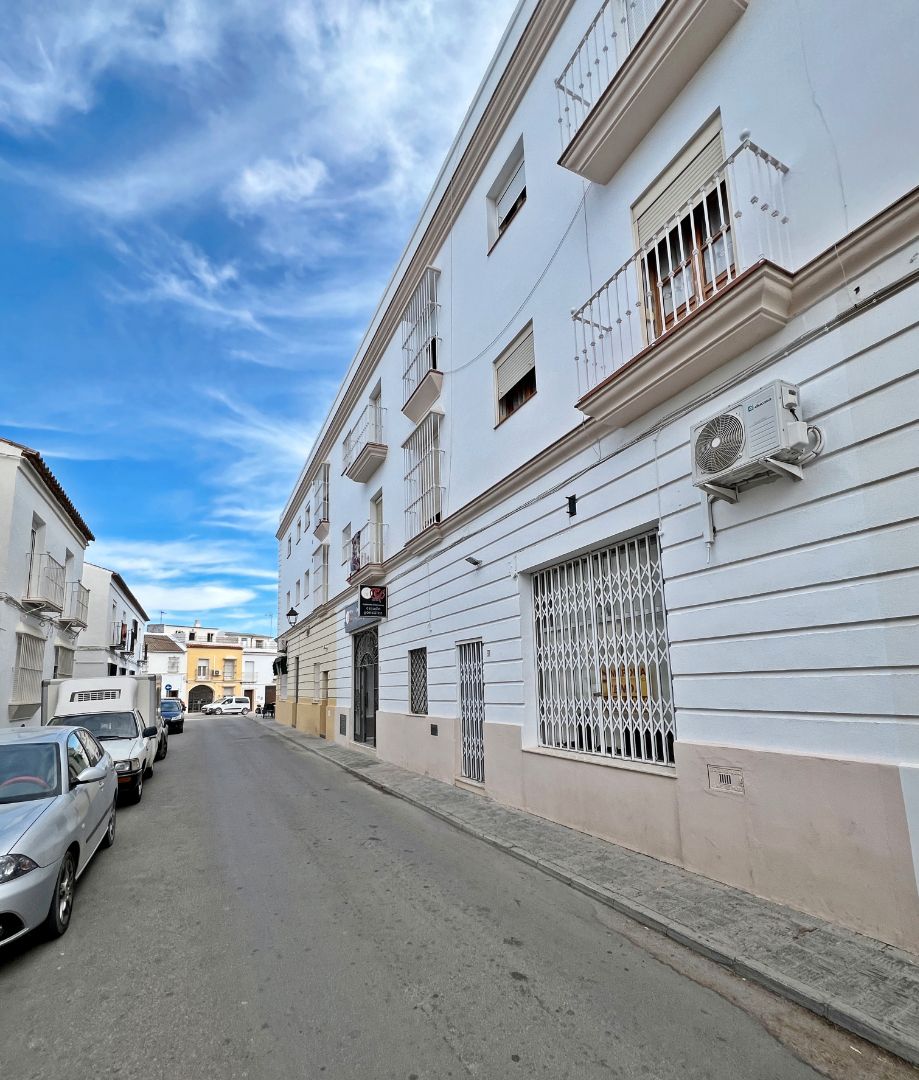 Exterior view of Premises for sale in Estepa  with Air Conditioner