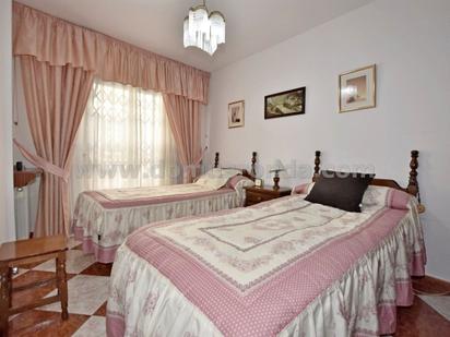 Bedroom of Flat for sale in Ronda  with Air Conditioner, Terrace and Balcony
