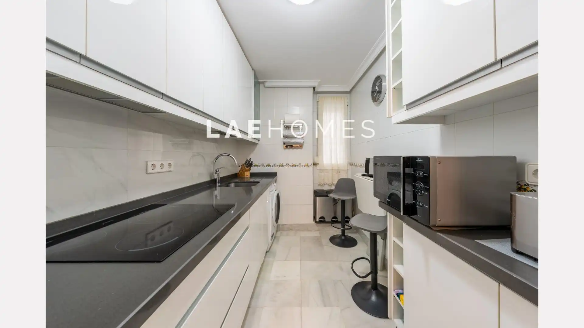 Kitchen of Apartments for sale in Marbella  with Private garden, Terrace and Storage room