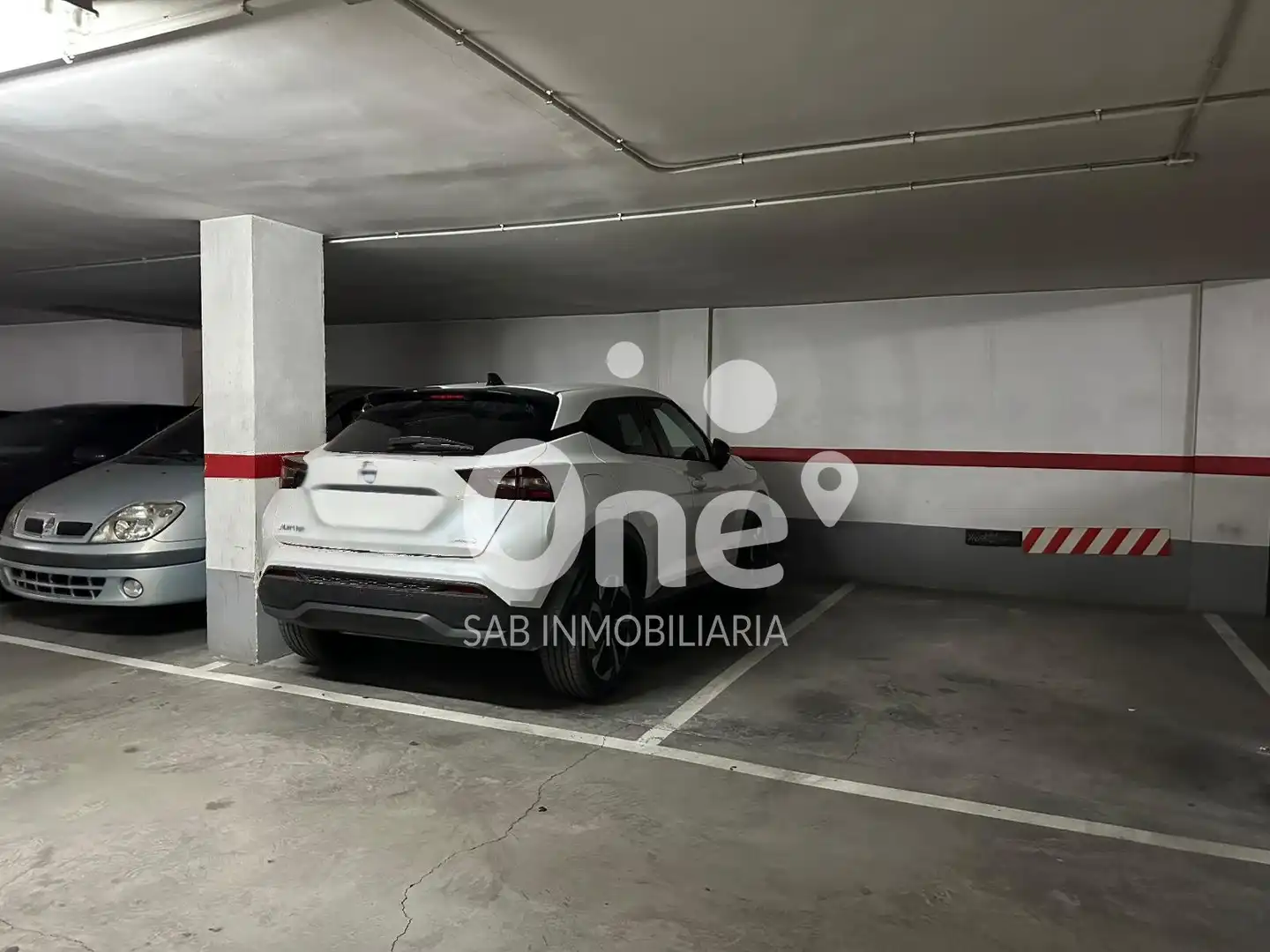 Parking de Piso en venta en La Pobla de Vallbona con Aire acondicionado, Trastero y Horno
