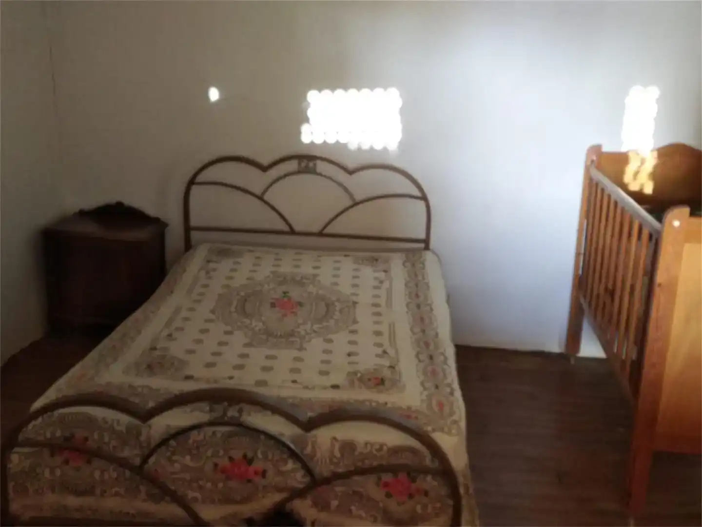 Dormitori de Casa o xalet en venda en Cualedro amb Balcó