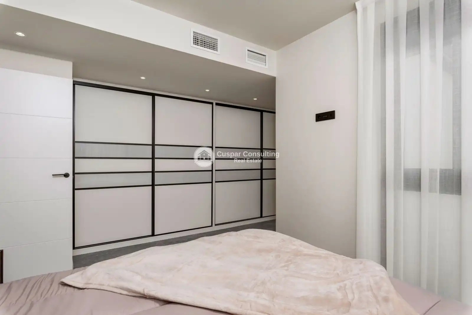 Habitación de Casa o chalet en venta en Pilar de la Horadada con Aire acondicionado, Terraza y Trastero
