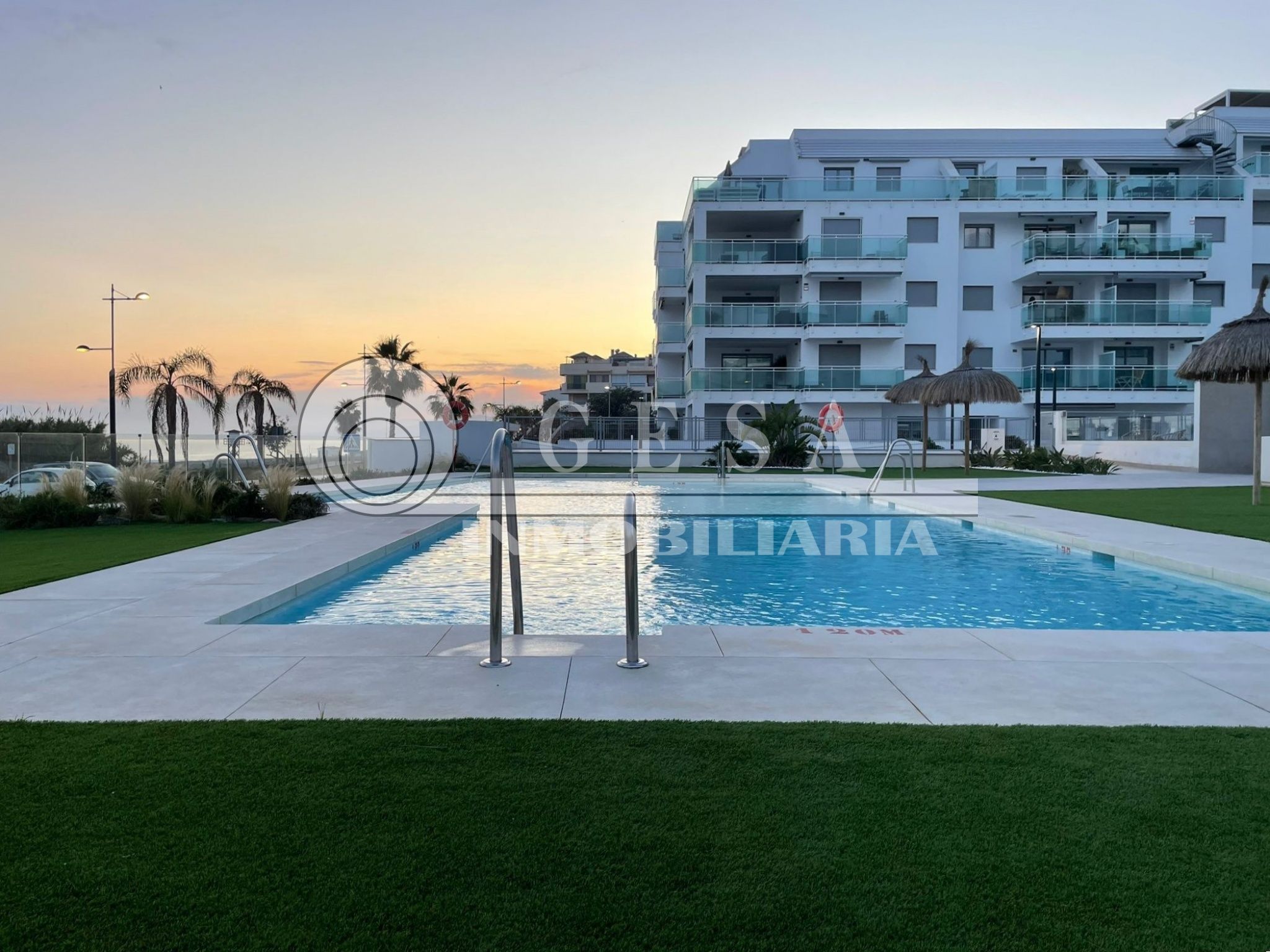 Swimming pool of Flat for sale in Torrox  with Air Conditioner, Heating and Terrace