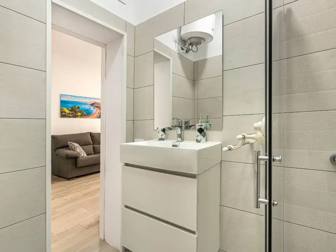 Bathroom of Flat for rent in Arico  with Storage room and Furnished