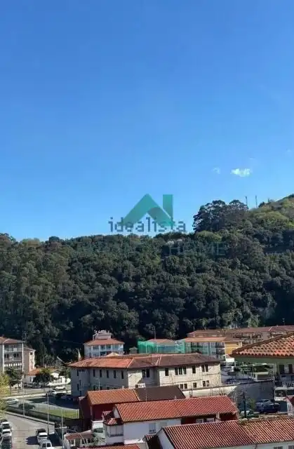 Àtic en venda en Laredo amb Calefacció, Jardí privat i Terrassa