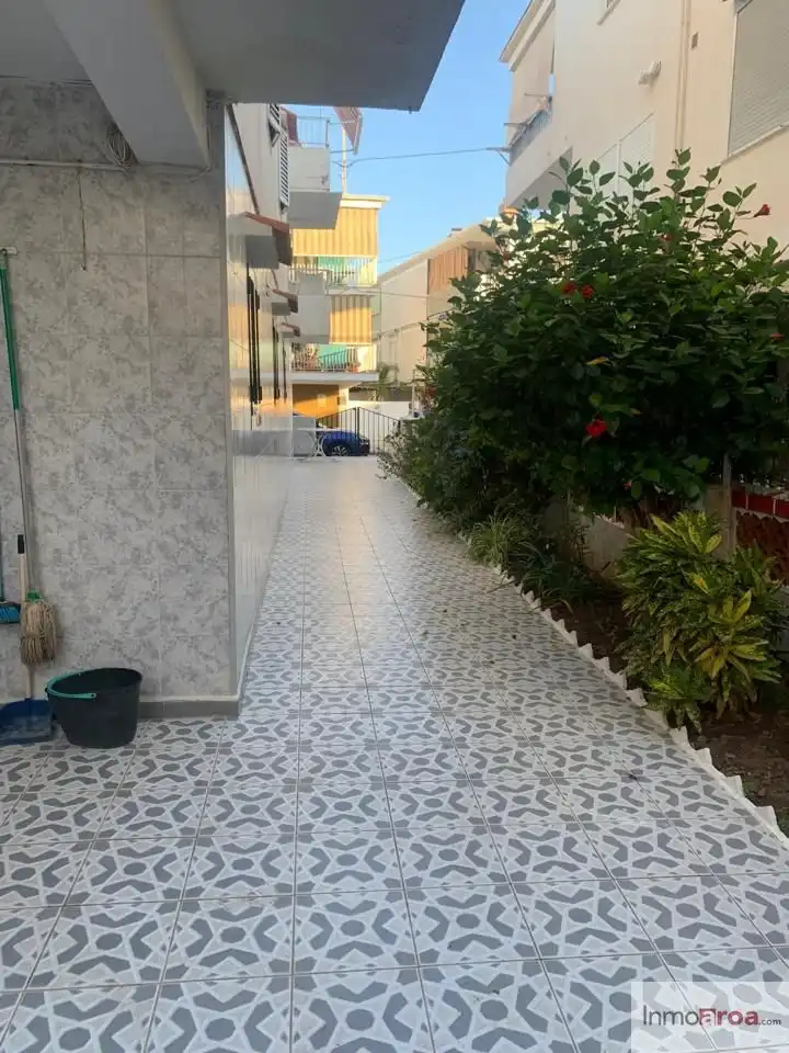 Terrassa de Planta baixa en venda en Oliva amb Terrassa