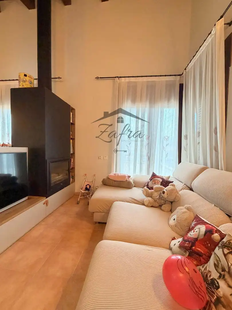Casa con piscina en venta en Carrer Carrer Can Lluís, imagen 13