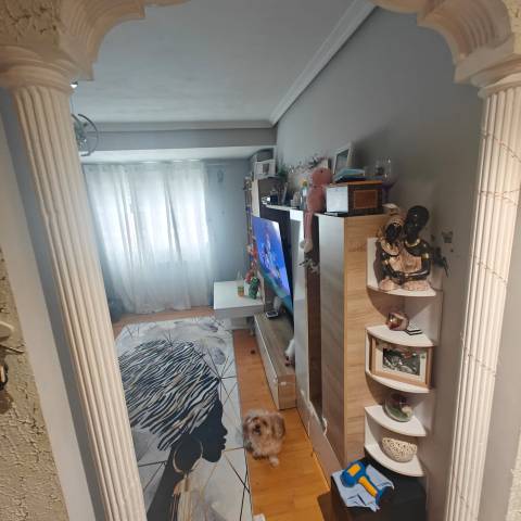 Piso en Venta en Calle de Ambrosio del Ruste, 2 en La Jota