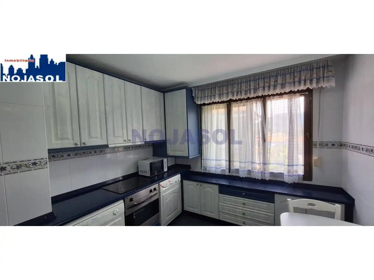 Cocina de Piso de alquiler en Noja con Terraza y Amueblado
