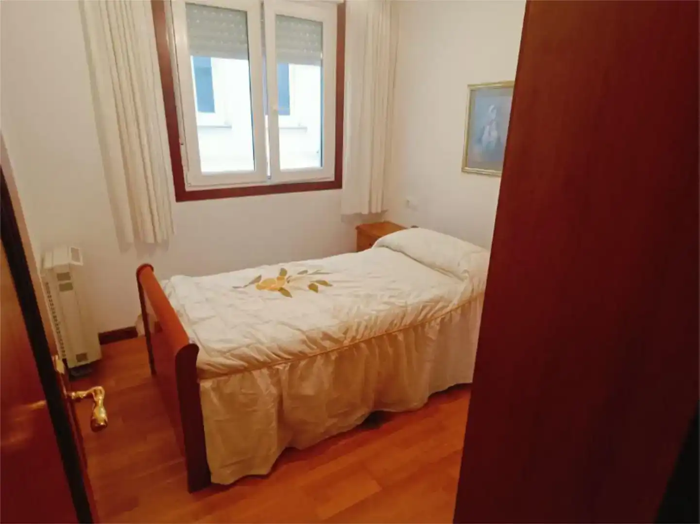 Bedroom of Flat for rent in Viveiro  with Furnished and Balcony