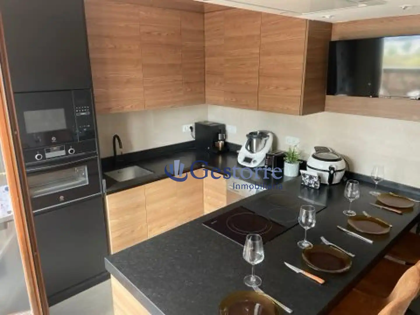 Cocina de Ático en venta en Oviedo  con Calefacción y Terraza