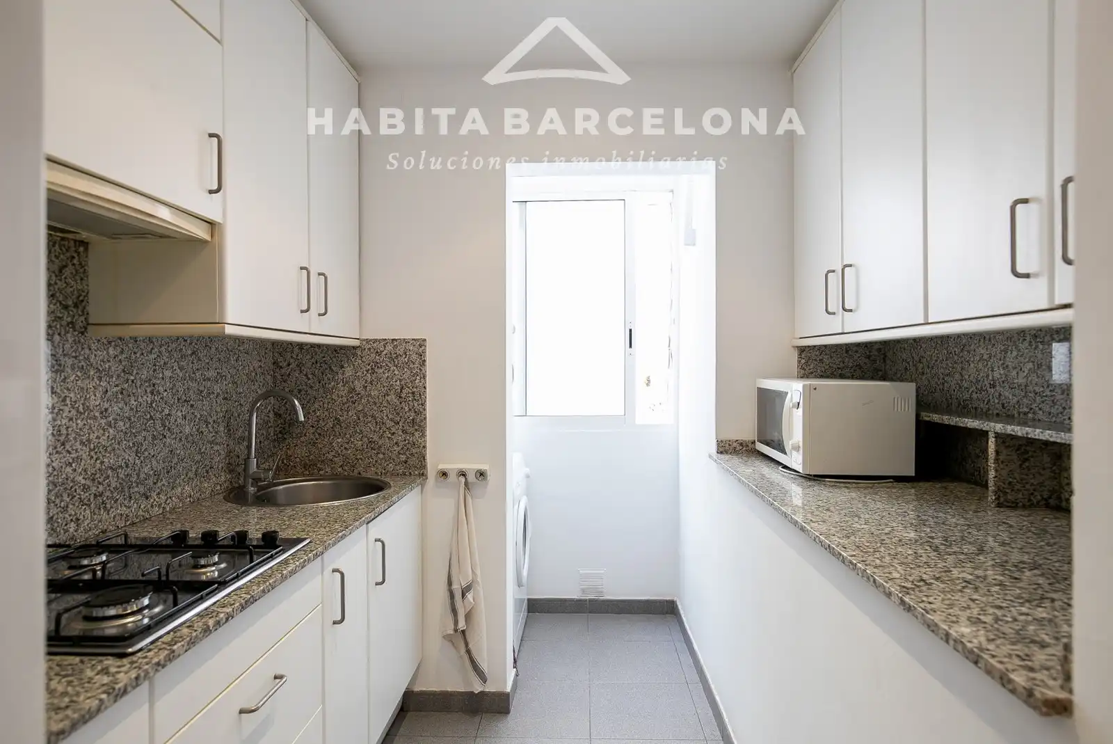 Cuina de Pis en venda en Barcelona amb Aire condicionat, Calefacció i Parquet