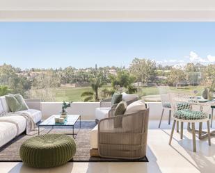 Duplex for sale in Guadalmina Alta