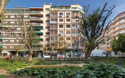 Exterior view of Flat for sale in  Granada Capital  with Terrace