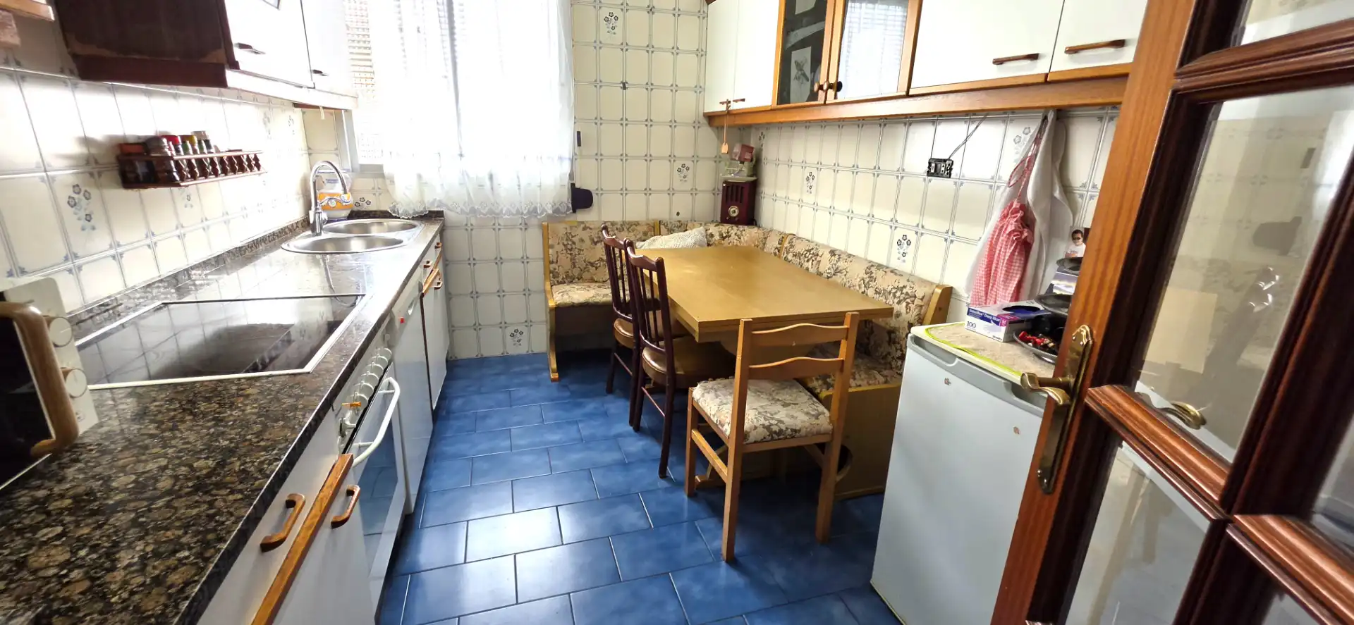 Kitchen of Flat for sale in Bilbao   with Storage room, Furnished and Oven