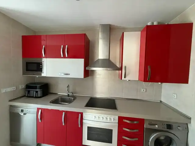 Cuina de Pis en venda en Burgos amb Calefacció i Moblat