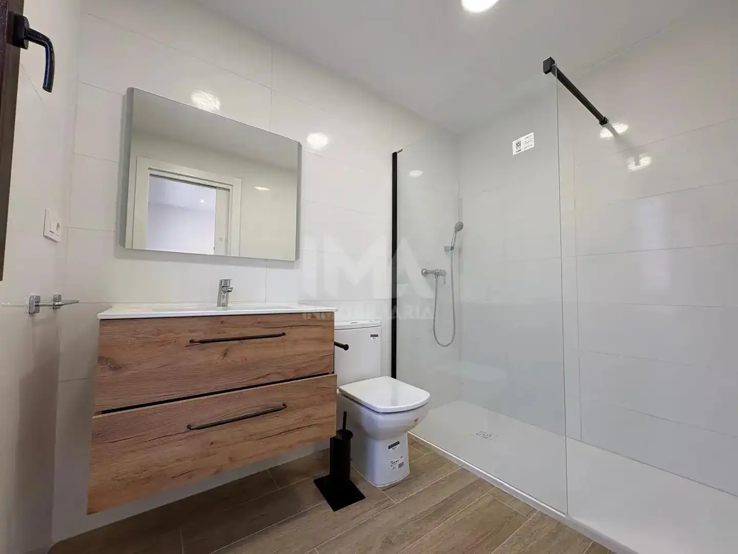 Bathroom of Detached homes for rent in L'Eliana  with Air Conditioner, Heating and Parquet flooring