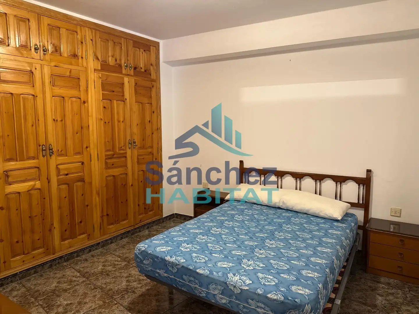 Habitación de Finca rústica en venta en Aras de los Olmos con Terraza