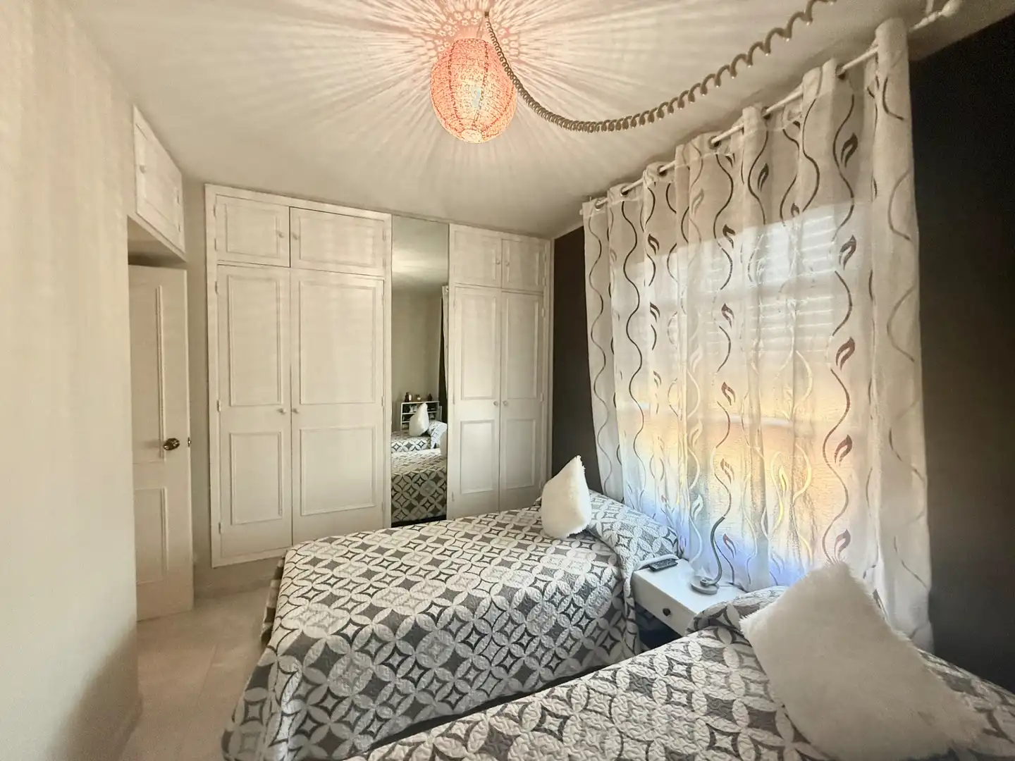 Bedroom of Flat for sale in Madrid  with Heating, Terrace and Furnished