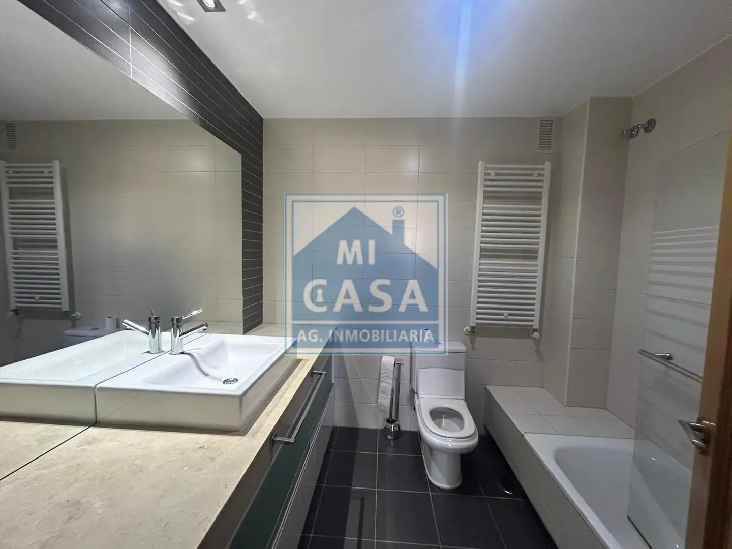 Badezimmer von Dachboden zur Miete in Mérida mit Klimaanlage, Heizung und Terrasse