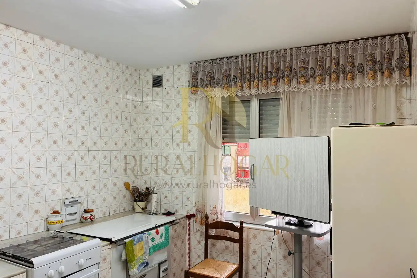 Cocina de Casa o chalet en venta en Cuadros con Calefacción y Jardín privado