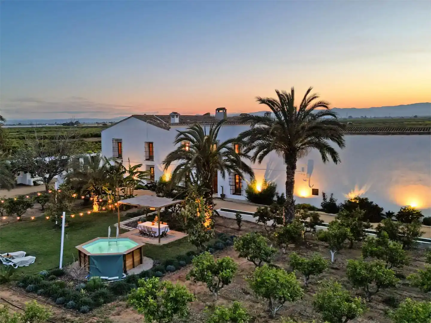 Finca rústica de alquiler en Algemesí con Aire acondicionado, Jardín privado y Piscina