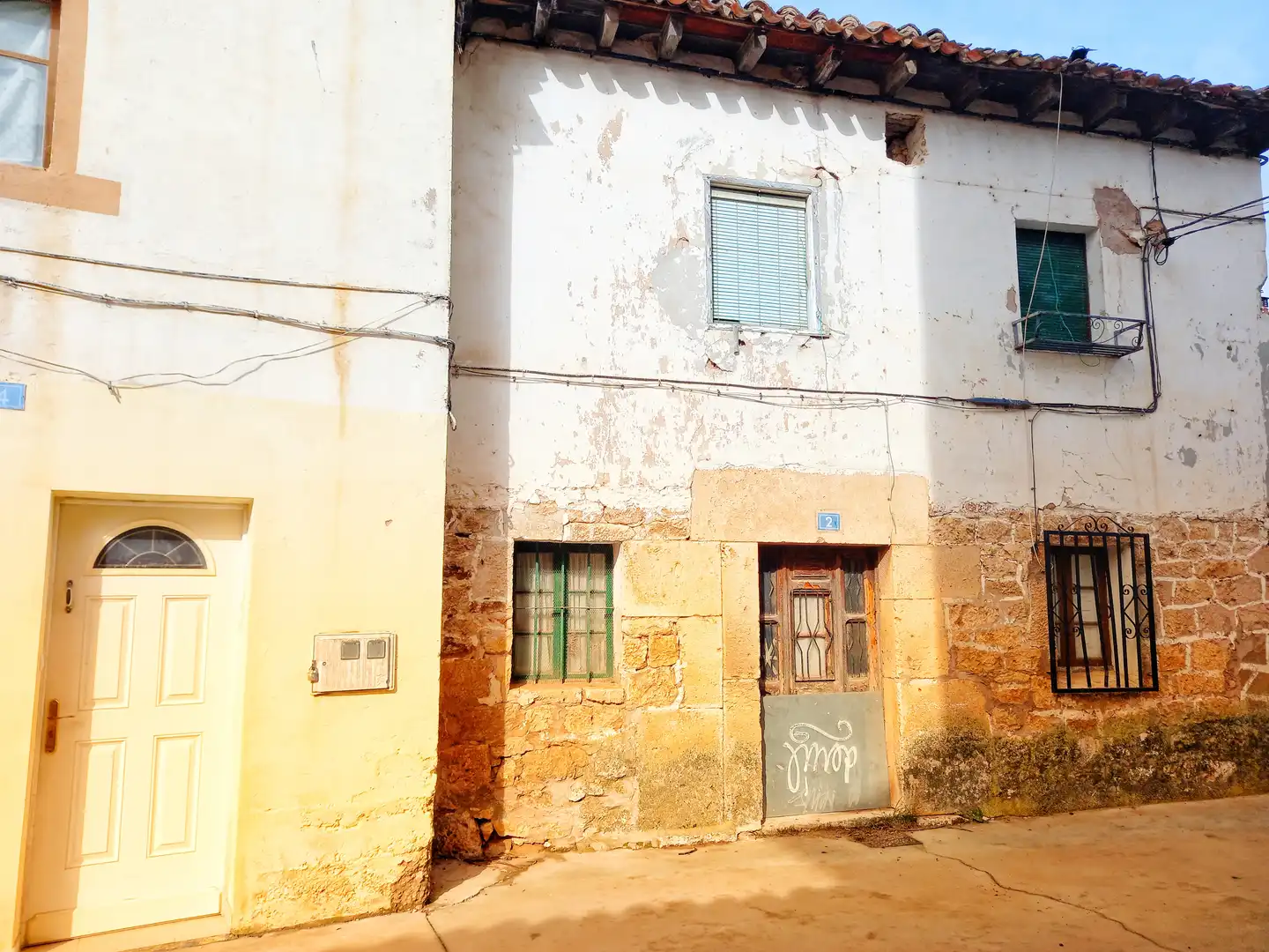 Casa adosada en venda a Calle la Iglesia, 6, Puentedura